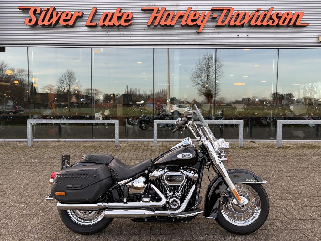 Harley-Davidson Softail Heritage Classic met 12 maanden waar