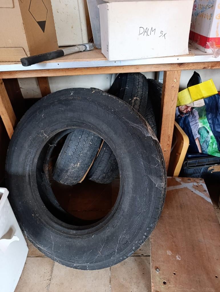 autobanden gratis, Auto-onderdelen, Banden en Velgen, Ophalen, Band(en)