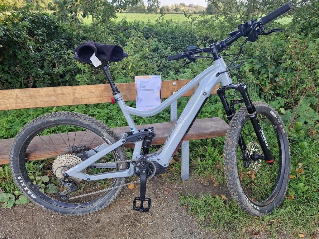 Moustache Samedi Wide 5 size L, Fietsen en Brommers, Ophalen