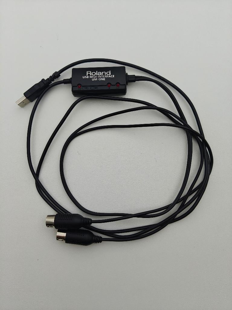 Roland UM-ONE mk2 usb midi interface, Ophalen of Verzenden, Zo goed als nieuw