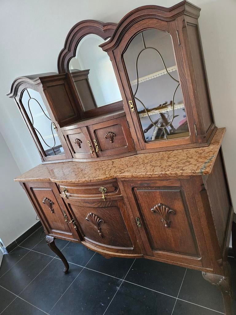 Antieke kast met marmeren tablet., Antiek en Kunst, Ophalen