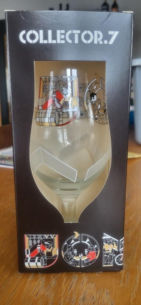 Omer glas Collector 7, Collections, Enlèvement