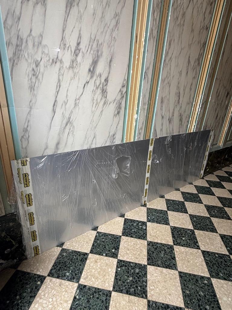 2 aluminium platen – geanodiseerd – 2200 x 700 x 1 mm, Doe-het-zelf en Bouw, Platen en Panelen, Ophalen, Zo goed als nieuw, Overige materialen