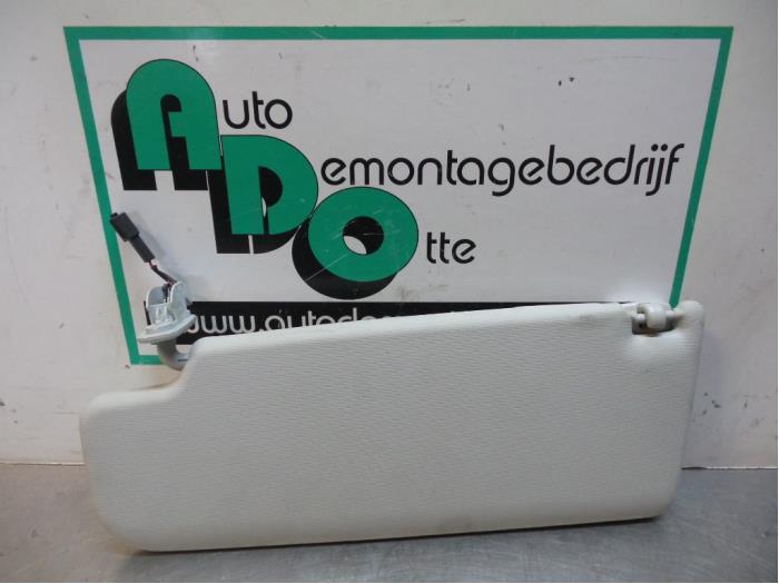 Pare-soleil d'un Volkswagen Passat (Passat 01-), Volkswagen, -, Utilisé, -