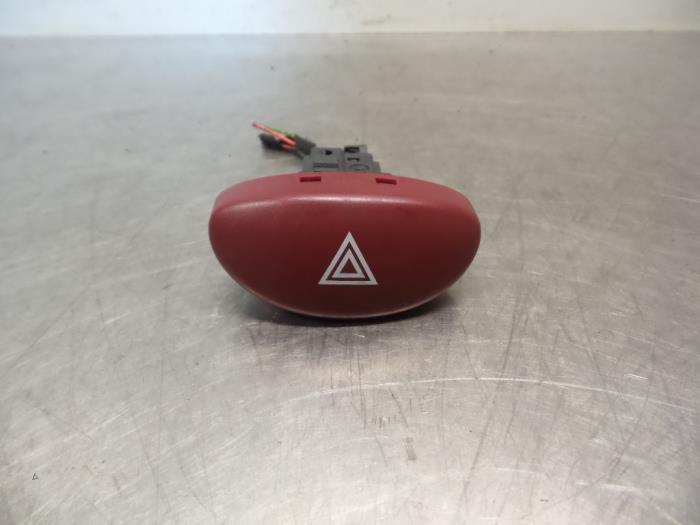 Paniekverlichtings Schakelaar van een Peugeot 206, Gebruikt, -, -, Ophalen of Verzenden