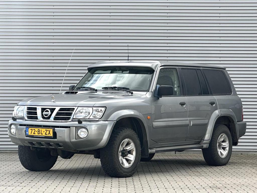 Nissan Patrol GR 3.0 Di airco Comfort grijs kenteken 1e eige, Auto's, Stof, Gebruikt, 2953 cc, 4 cilinders