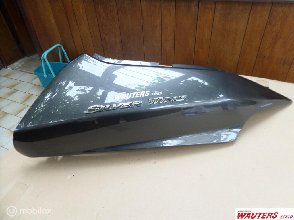 Deksel Honda silverwing rh, Motos, Enlèvement ou Envoi, Utilisé