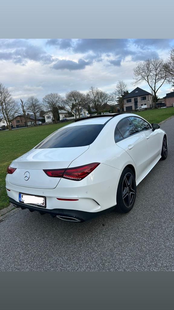 MERCEDES BENZ CLA-PAKKET AMG, Auto's, CLA, Alcantara, Wit, 5 deurs