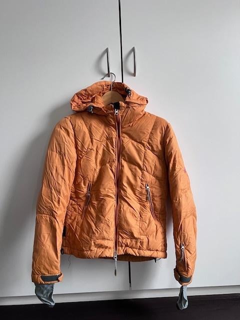 Skijas Wild Roses dons maat 36 oranje, Kleding | Dames, Wintersportkleding, ANDERE, Ophalen of Verzenden, Jack, Maat 36 (S)
