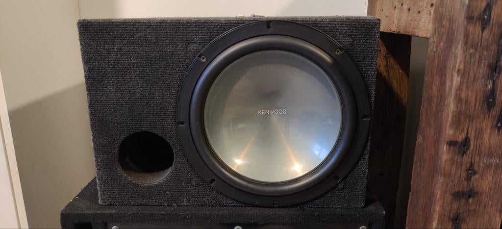 Subwoofer + versterker, Ophalen