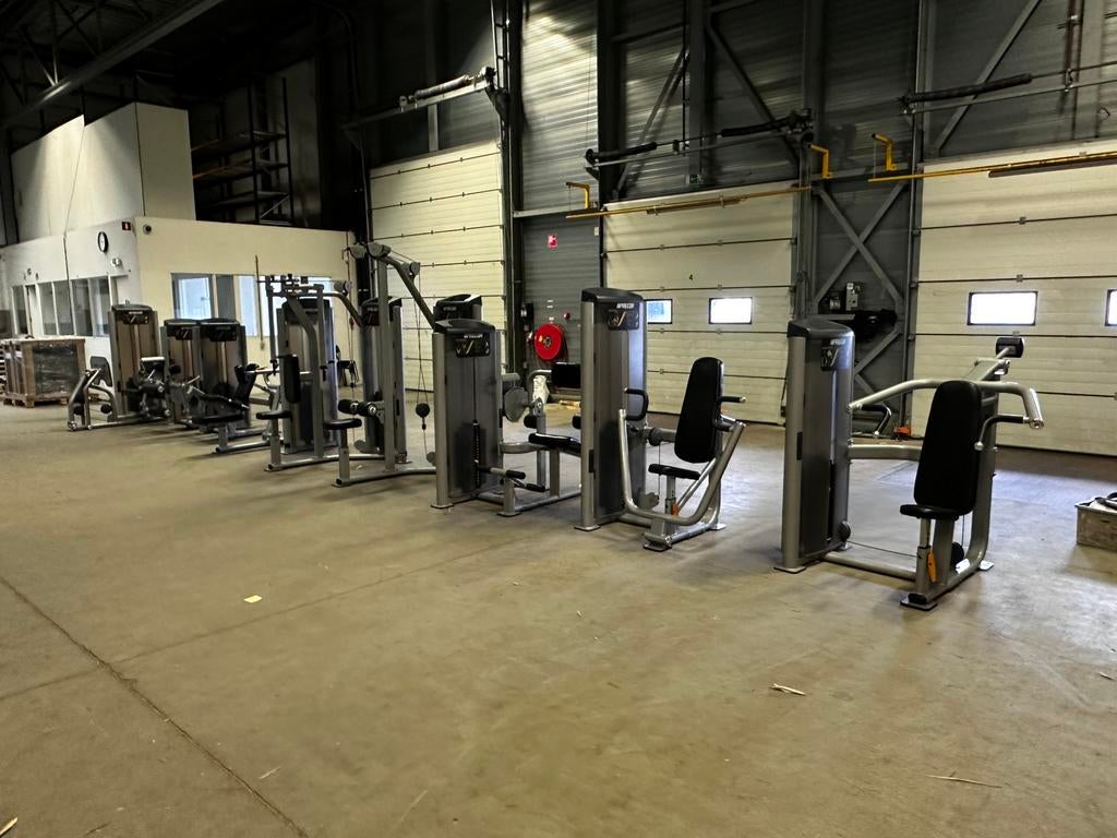 9 Precor Apparaten, Leg Extension ,Legpress, Leg Curl,, Enlèvement, Utilisé