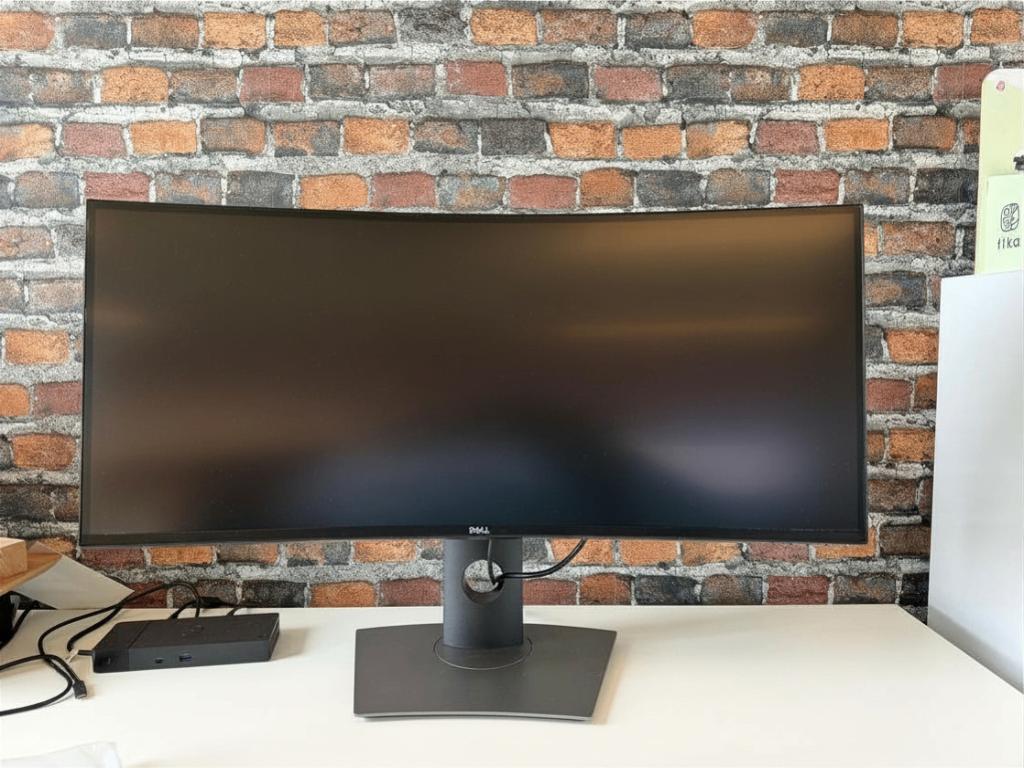 Dell UltraSharp U3419W — 34" Ultrawide Curved Monitor, Computers en Software, Monitoren, Ophalen, Zo goed als nieuw, Ingebouwde speakers