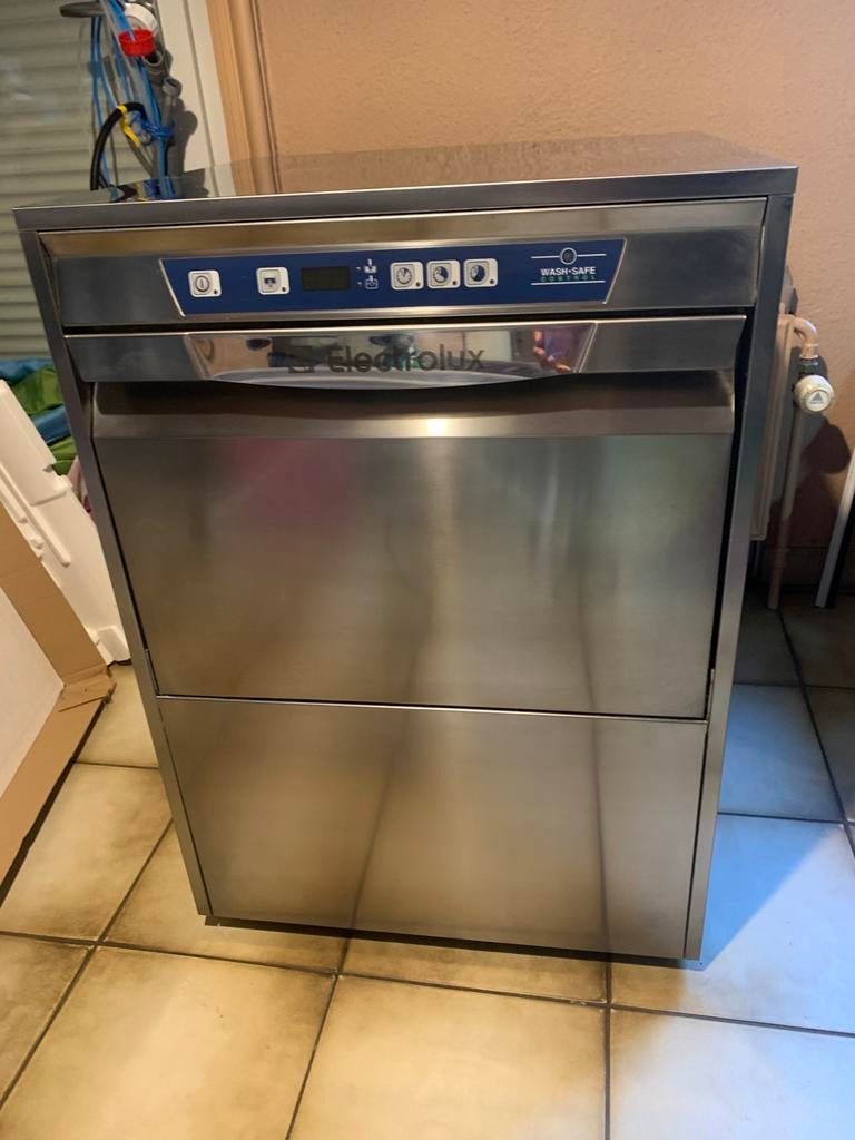 Lave vaisselle professionnel Electrolux à double paroi,, Enlèvement