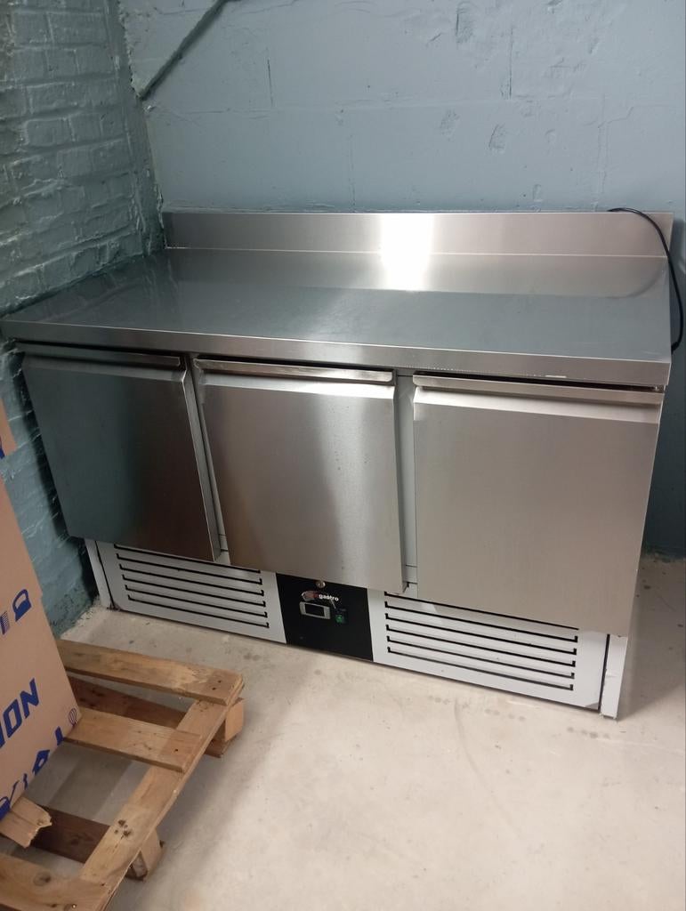TABLE FRIGO 3PORTES SALADETTE, Enlèvement