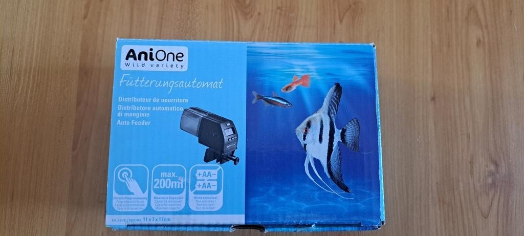 Mangeoire à poissons automatique, Enlèvement ou Envoi, Comme neuf