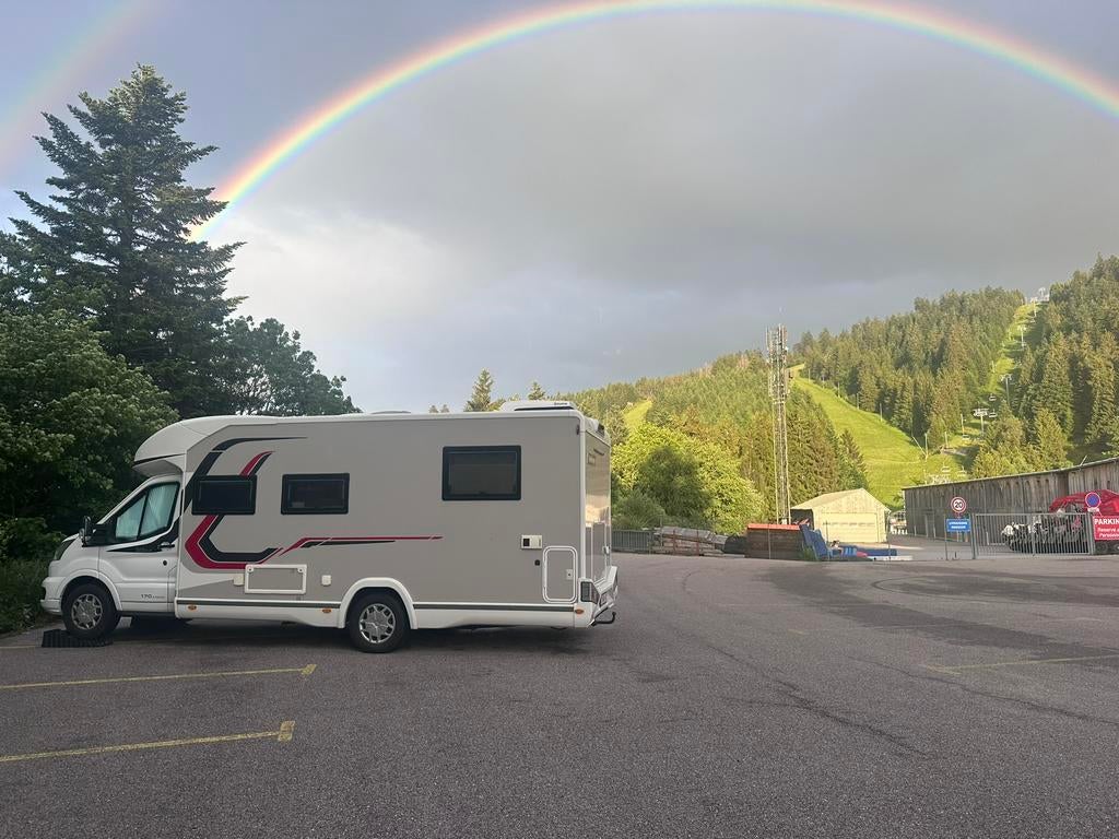 Challenger 348 XLB Edition 2.0/170 automatische camper, Caravans en Kamperen, Mobilhomes, Automaat, Standaard zit, Koelkast, Antidémarrage