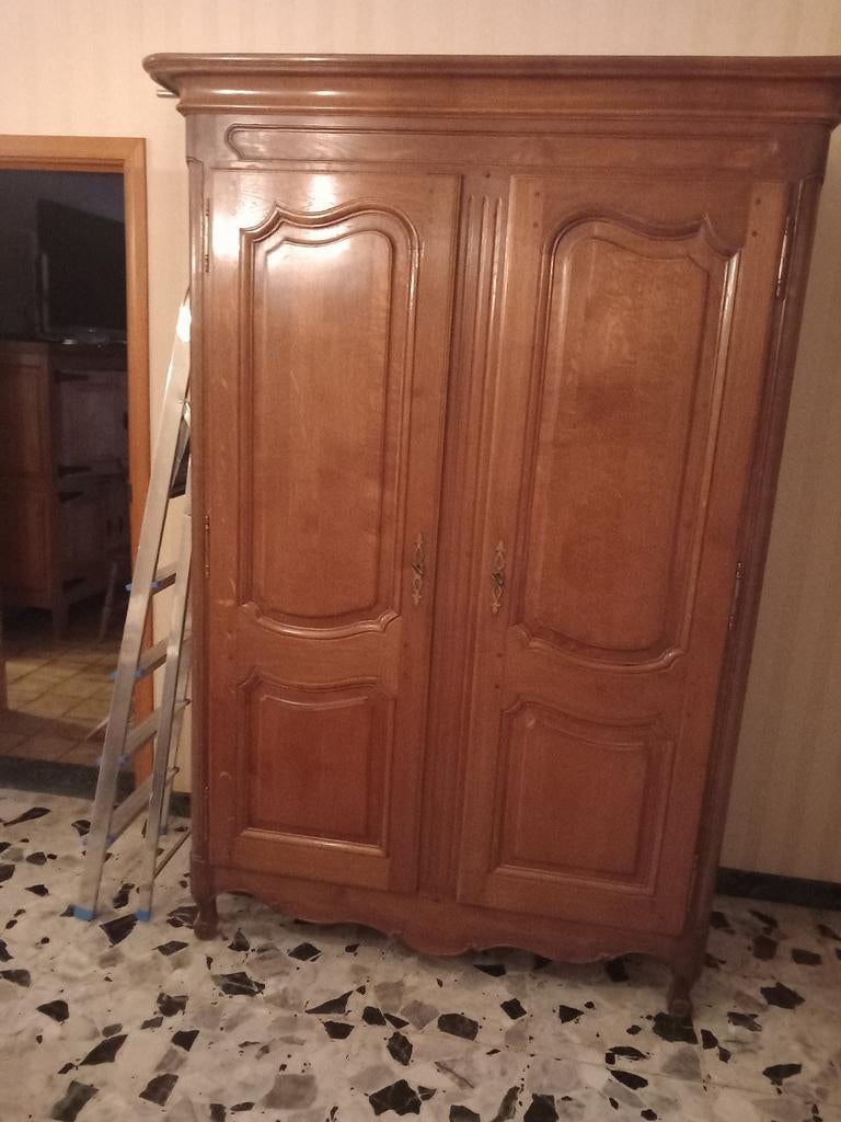 Seer mooie halkast staat te hoeselt, Antiek en Kunst, Antiek | Meubels | Kasten, Ophalen