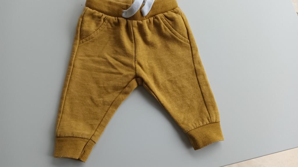 Broekje - Maat 56, Kinderen en Baby's, Babykleding | Maat 56, Zo goed als nieuw, Jongetje of Meisje, Broekje, Ophalen of Verzenden