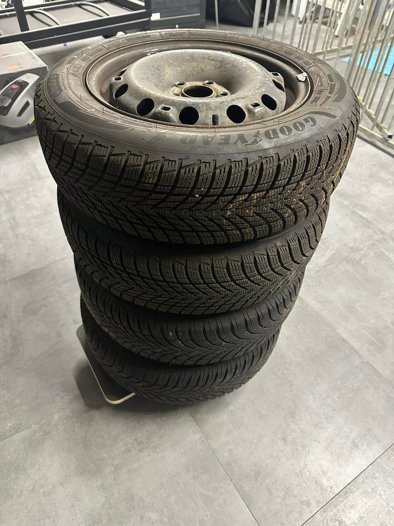 Kit roues hiver 15" Volkswagen AUDI SKODA, 15 pouces, Pneus et Jantes, Pneus hiver, Véhicule de tourisme