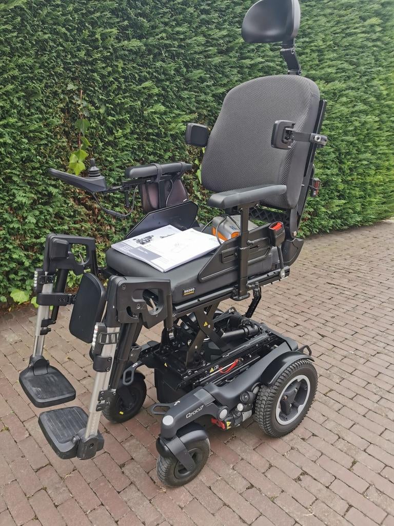 Elektrische rolstoel quickie Q700R met alle mogelijkheden, Enlèvement ou Envoi, Pliant, Comme neuf, Fauteuil roulant électrique