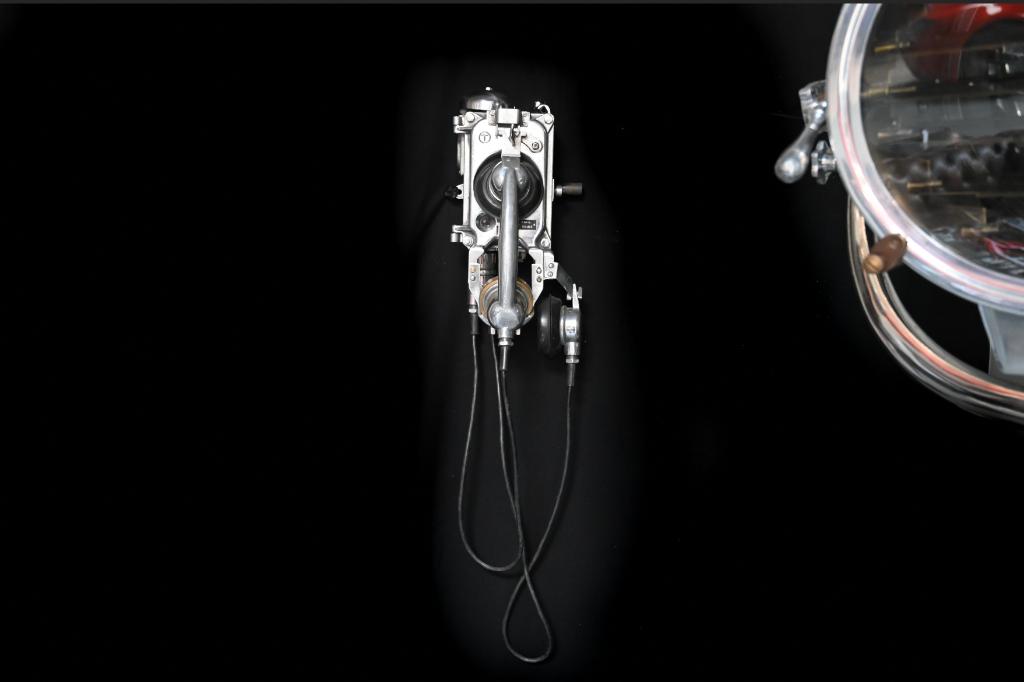 Originele Amerikaanse onderzeeboottelefoon uit 1950, Verzamelen, Militaria | Algemeen, Ophalen, Marine, Overige typen