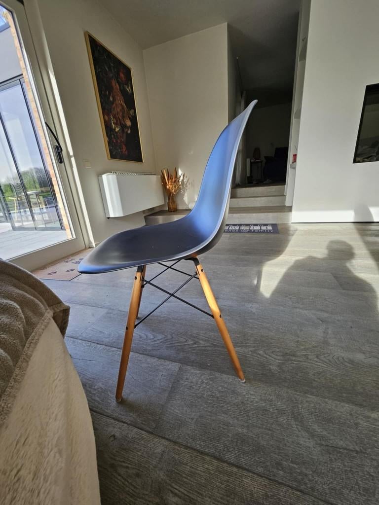 4 chaises Vitra authentiques Eames DSW numérotées 03/04/2013, Bois, Moderne, contemporain et  intemporel, Enlèvement, Utilisé