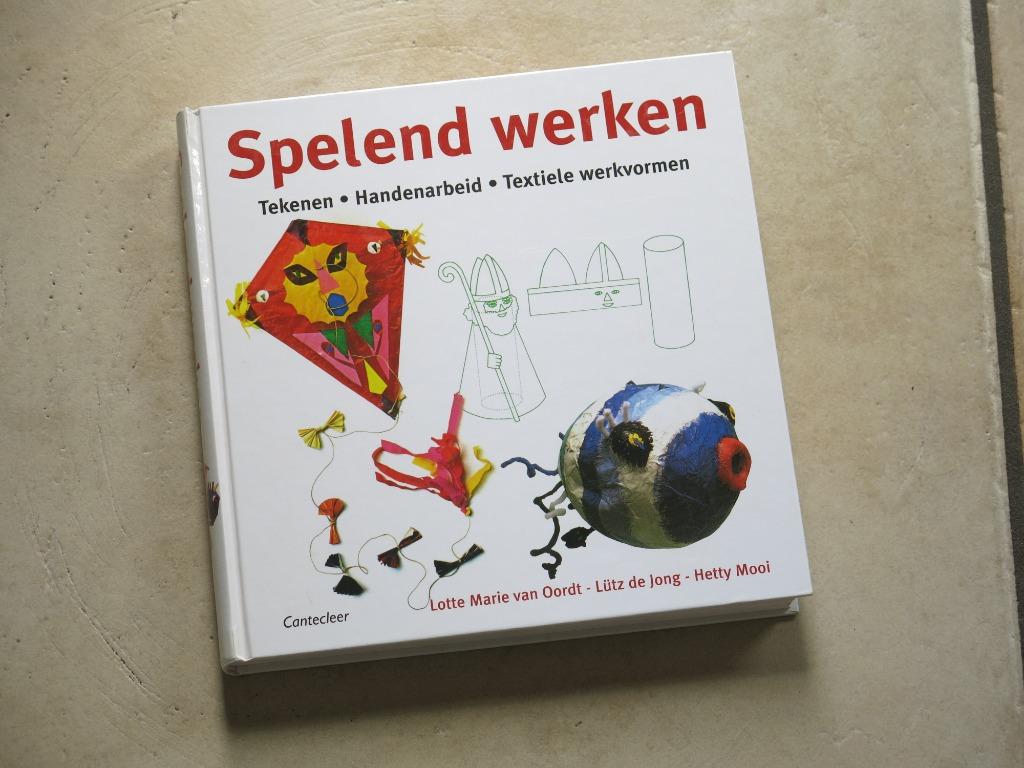 Educatief boek Spelend werken, voor basisschool, als nieuw, Boeken, Schoolboeken, Ophalen of Verzenden, Zo goed als nieuw, Overige niveaus