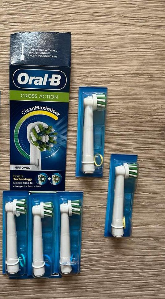 Oral B opzetborstels 5stuks cross action NIEUW, Bijoux, Sacs & Beauté, Beauté | Soins de la bouche, Enlèvement, Neuf, Tête de brosse