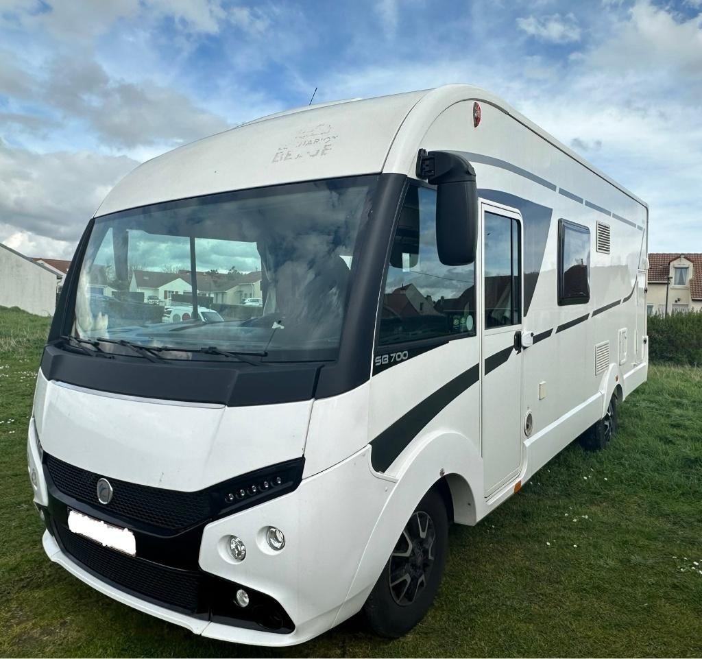 Mobilhome Itineo SB 700, Caravans en Kamperen, Mobilhomes, Integraal, Airbags, Fiat, Koelkast