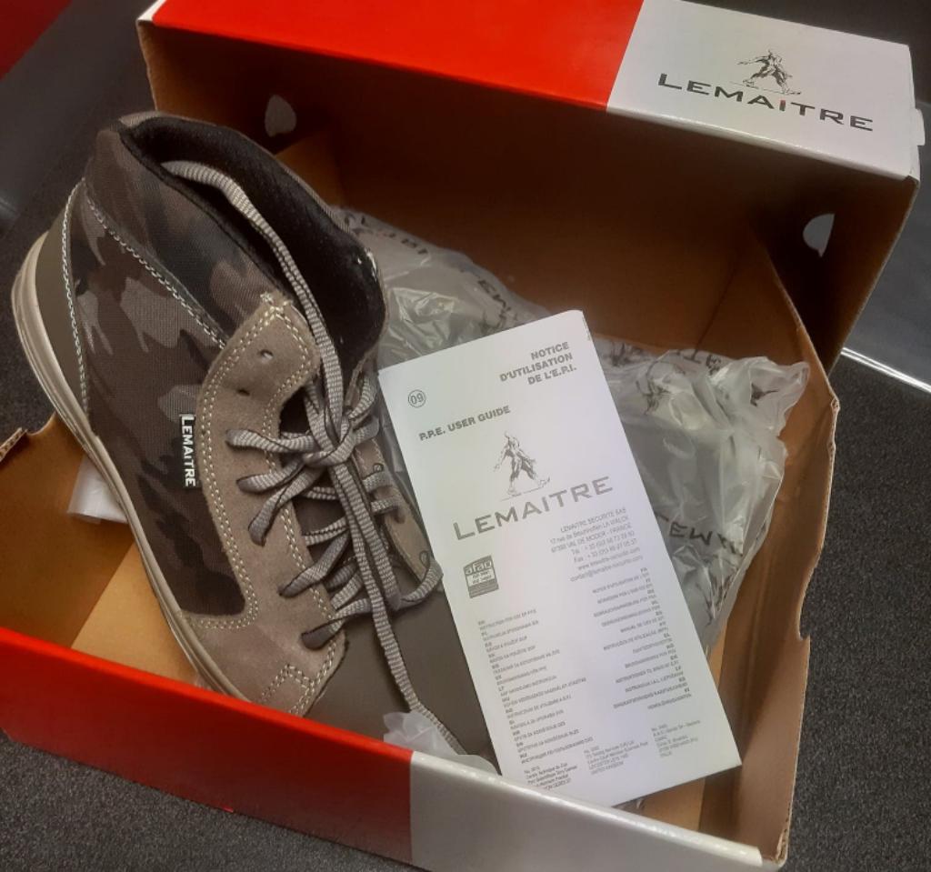 Chaussures de travail, Enlèvement ou Envoi, Neuf, Autres couleurs, Chaussures de travail