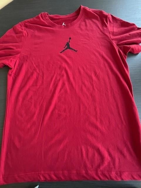 Tee-shirt Jordan L, Rouge, Enlèvement ou Envoi, Jordan, Taille 52/54 (L)