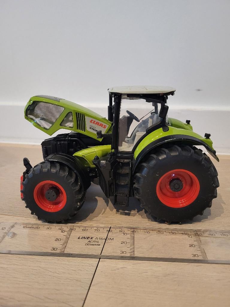 Tractor CLAAS AXION950 - Siku, Ophalen of Verzenden, Zo goed als nieuw, Tractor of Landbouw, SIKU