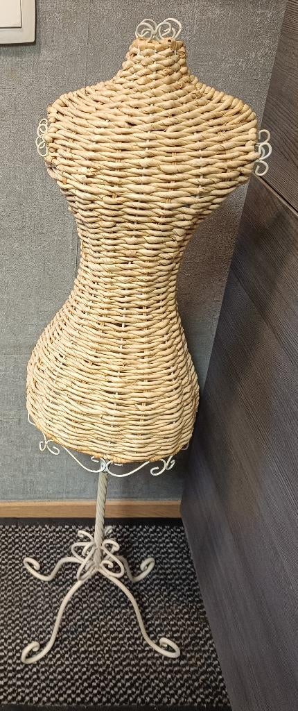 Vintage paspop metaal en pitriet te koop., Ophalen of Verzenden, Zo goed als nieuw, Paspop