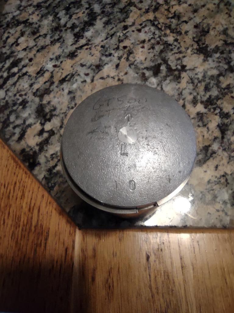 Jeu de pistons pour Suzuki GT 500 gauche OV1.0, Enlèvement ou Envoi, Neuf