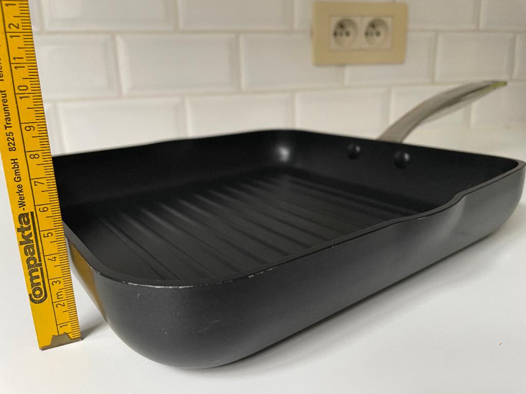 Kitchen Aid - grill pan 26 cm, Huis en Inrichting, Keuken | Keukenbenodigdheden, Nieuw, Ophalen
