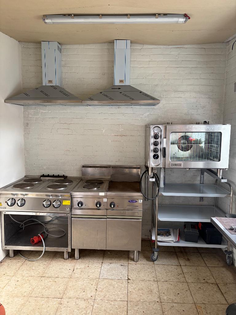 Horeca, Enlèvement, Utilisé, Cuisinière, Friteuse et Grils