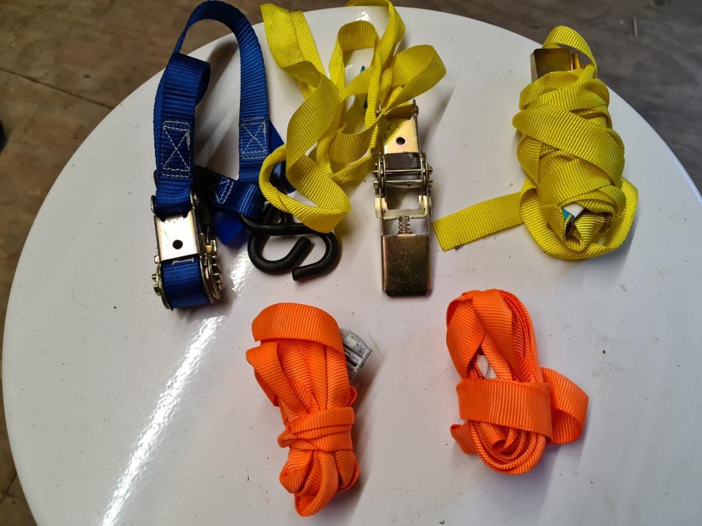 Kampeer artikelen  samen  25 euro kan iets afwijken, Caravans en Kamperen, Ophalen