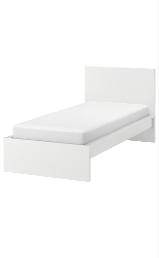 Malm eenpersoonsbed ikea, Huis en Inrichting, Slaapkamer | Bedden, Ophalen, Wit