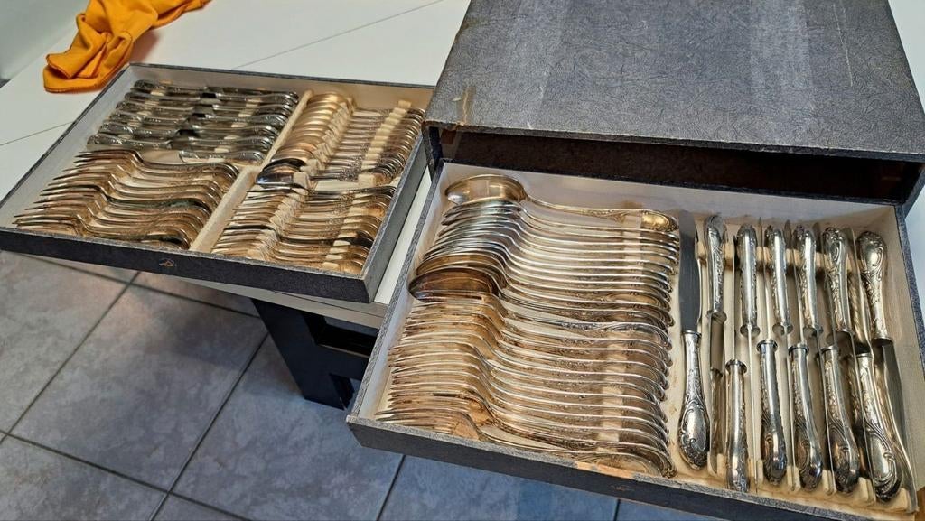 Couverts Alpaca 100 entièrement argentés, Enlèvement