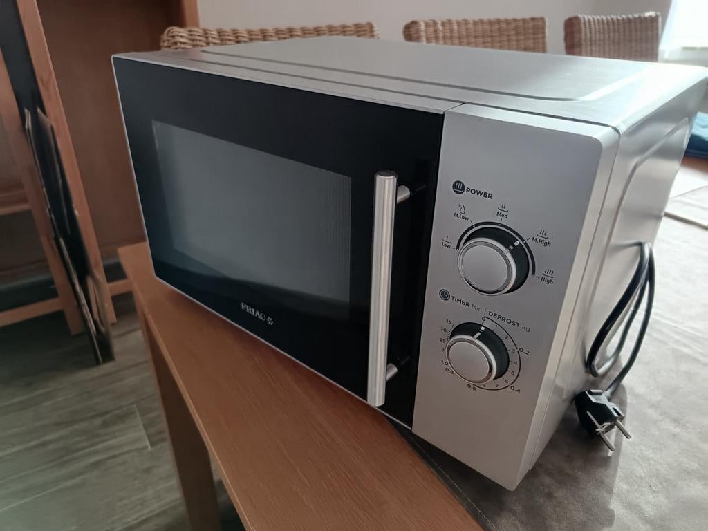 Microwave friac 1jaar oud, Elektronische apparatuur, Microgolfovens, Ophalen, Zo goed als nieuw, Oven