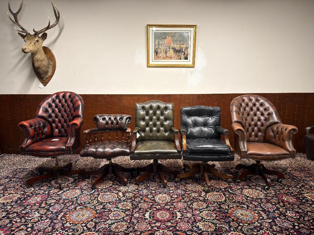 Ruime keuze antieke Engelse Chesterfield bureaustoelen leer, Ophalen, Zo goed als nieuw, Bureaustoel