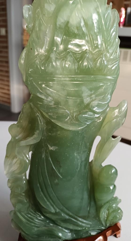 mooi beeld in jade, Ophalen