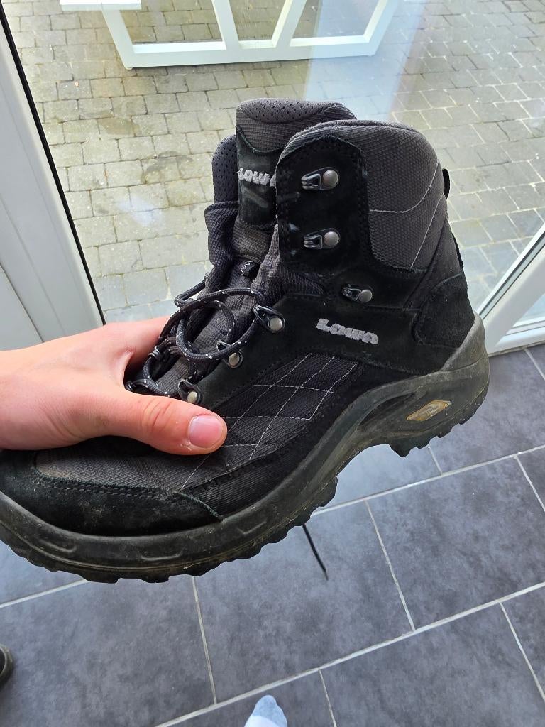 Lowa taurus goretex mid 44,5 bergbotinne, Sports & Fitness, Enlèvement ou Envoi, Utilisé, Chaussures