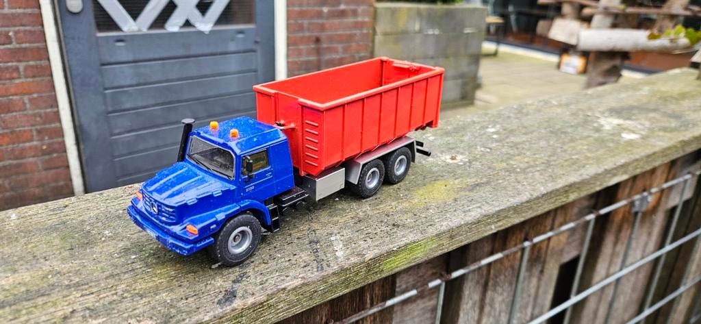 Siku Mercedes haakarm systeem 1/50, Ophalen of Verzenden, SIKU