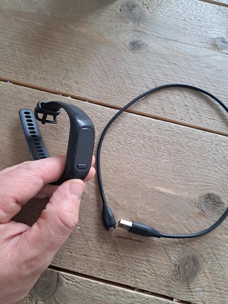 Garmin vivosmart 5, Ophalen