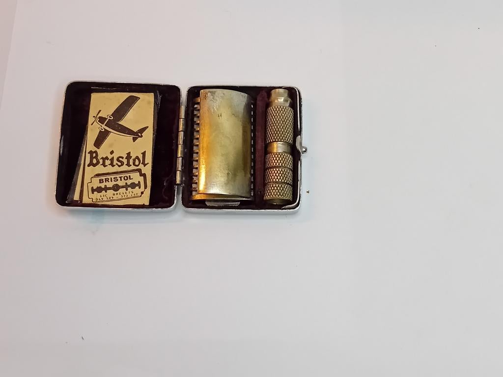 Bristol Vintage scheerset voor op reis - compleet, Verzenden