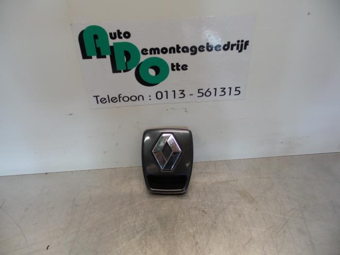 Poignée hayon d'un Renault Laguna (Laguna 01-) (TED66), Renault, -, Utilisé, -