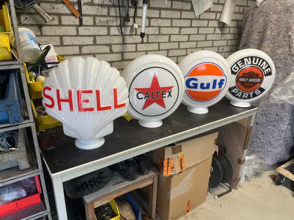 Tekoop diverse benzinepomp globes, Verzamelen, Ophalen, Nieuw