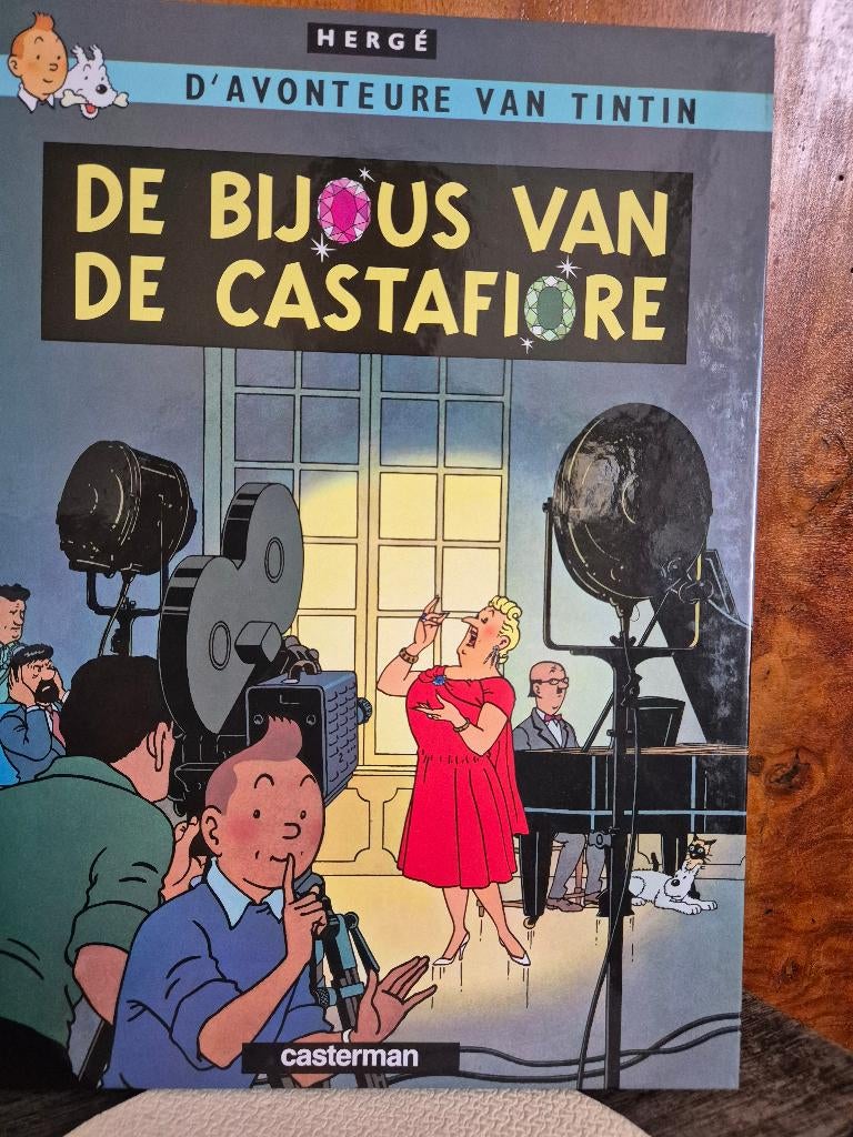 TINTIN, Neuf, Une BD, Enlèvement, Hergé