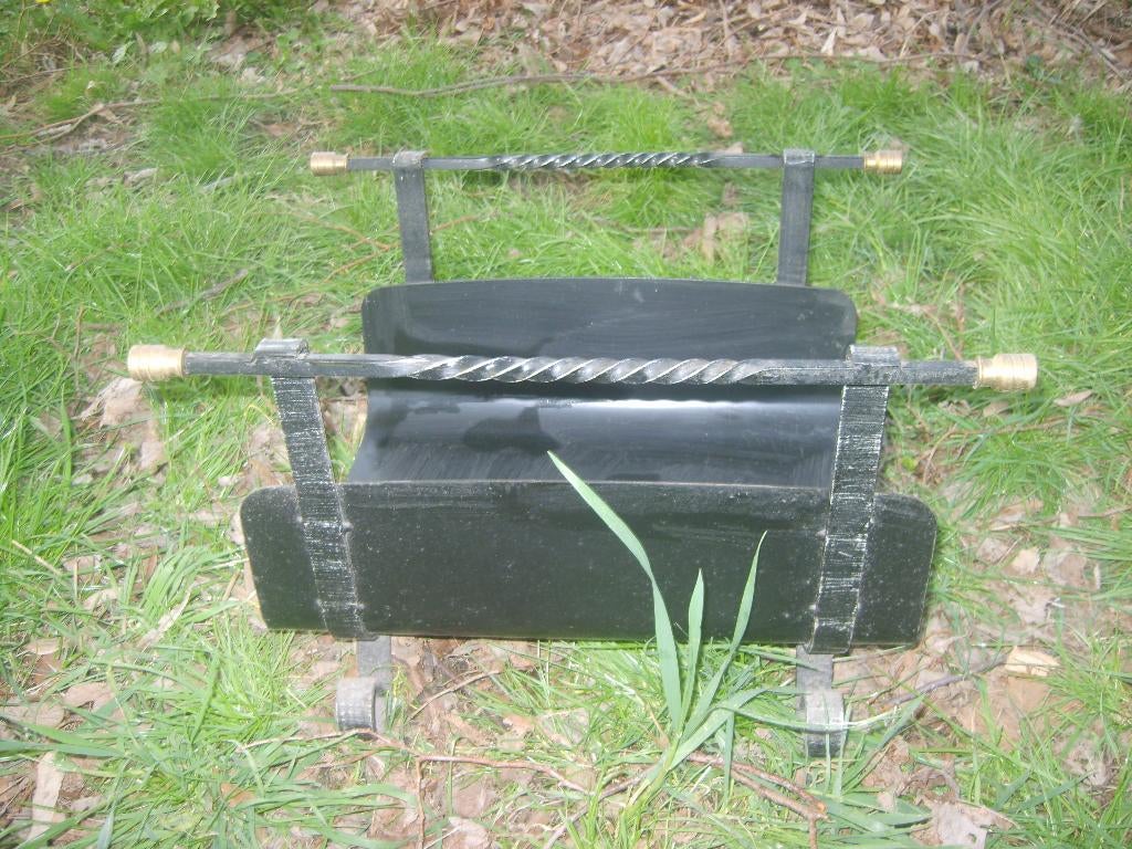 porte bûches, Enlèvement ou Envoi, Neuf, Suspendu, Cheminée au bois